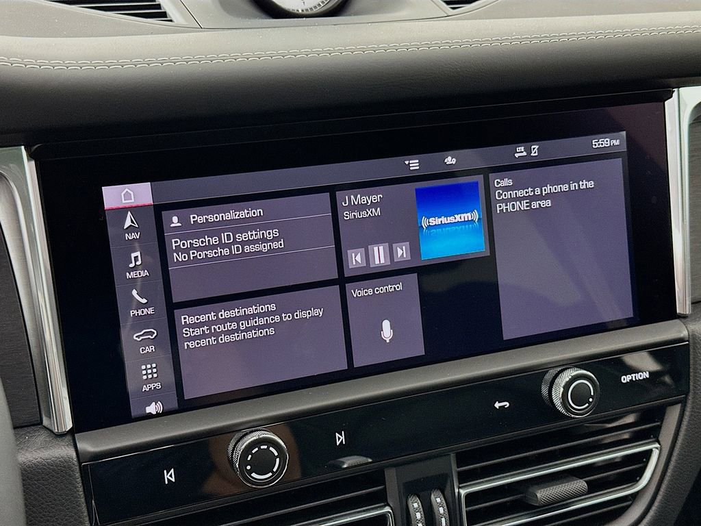 New 2026 Porsche Macan GTS image 15