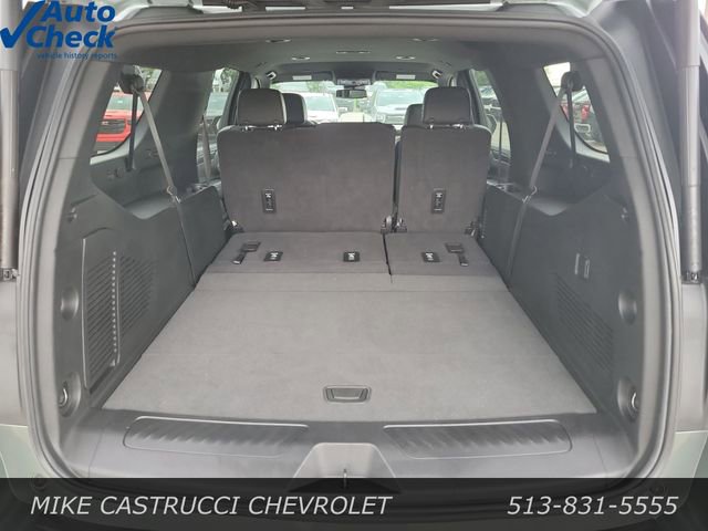 Used 2024 Chevrolet Suburban LT image 32