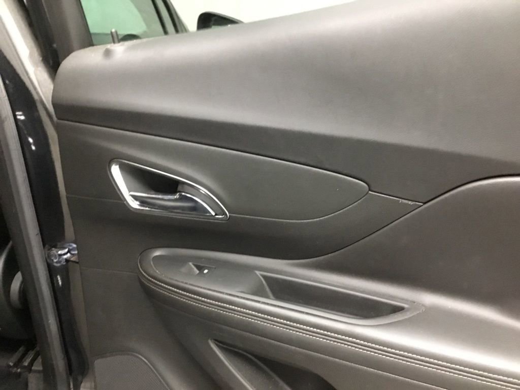 Used 2015 Buick Encore Convenience image 17