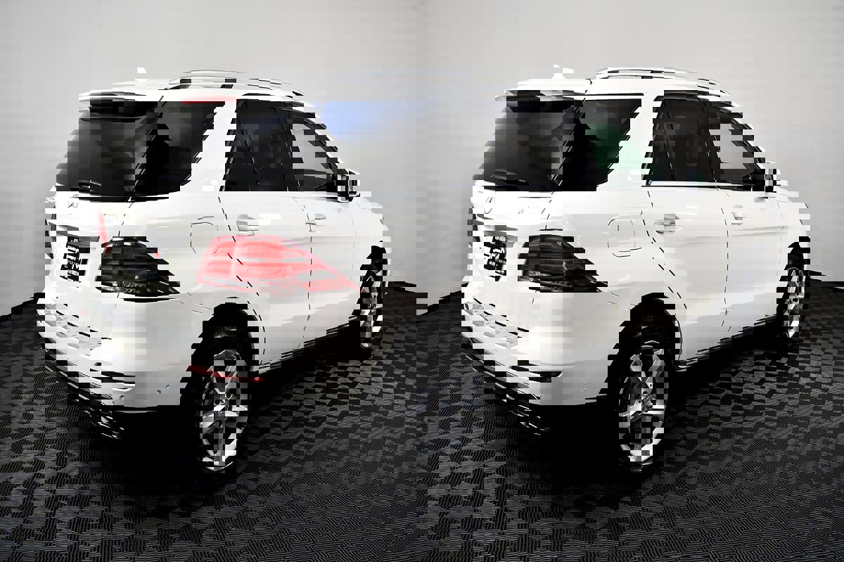 Used 2016 Mercedes-Benz GLE 300d 4MATIC image 7