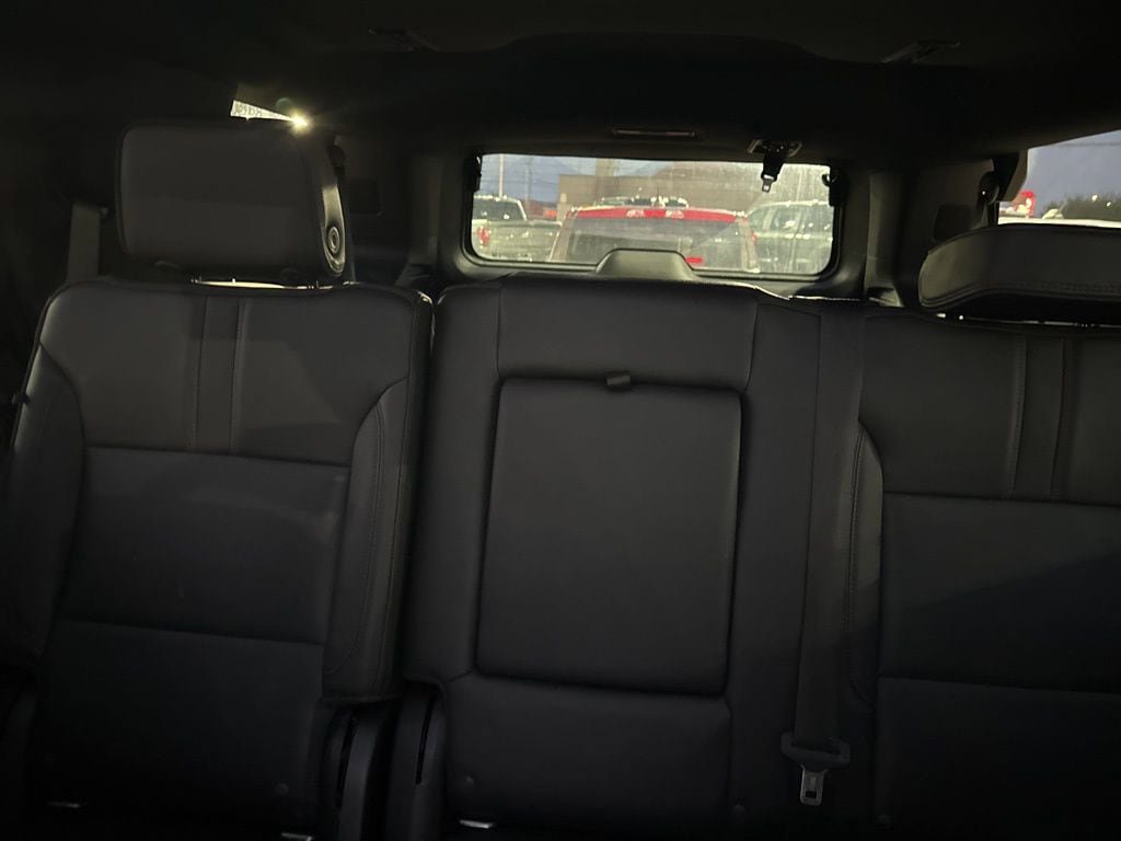 Used 2021 Chevrolet Tahoe RST AWD/4WD image 14