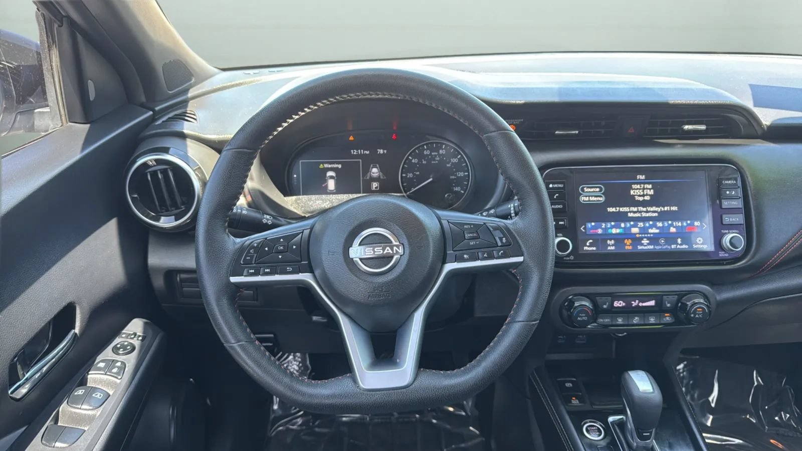 Used 2022 Nissan Kicks SR w/ Premium Package FWD image 22