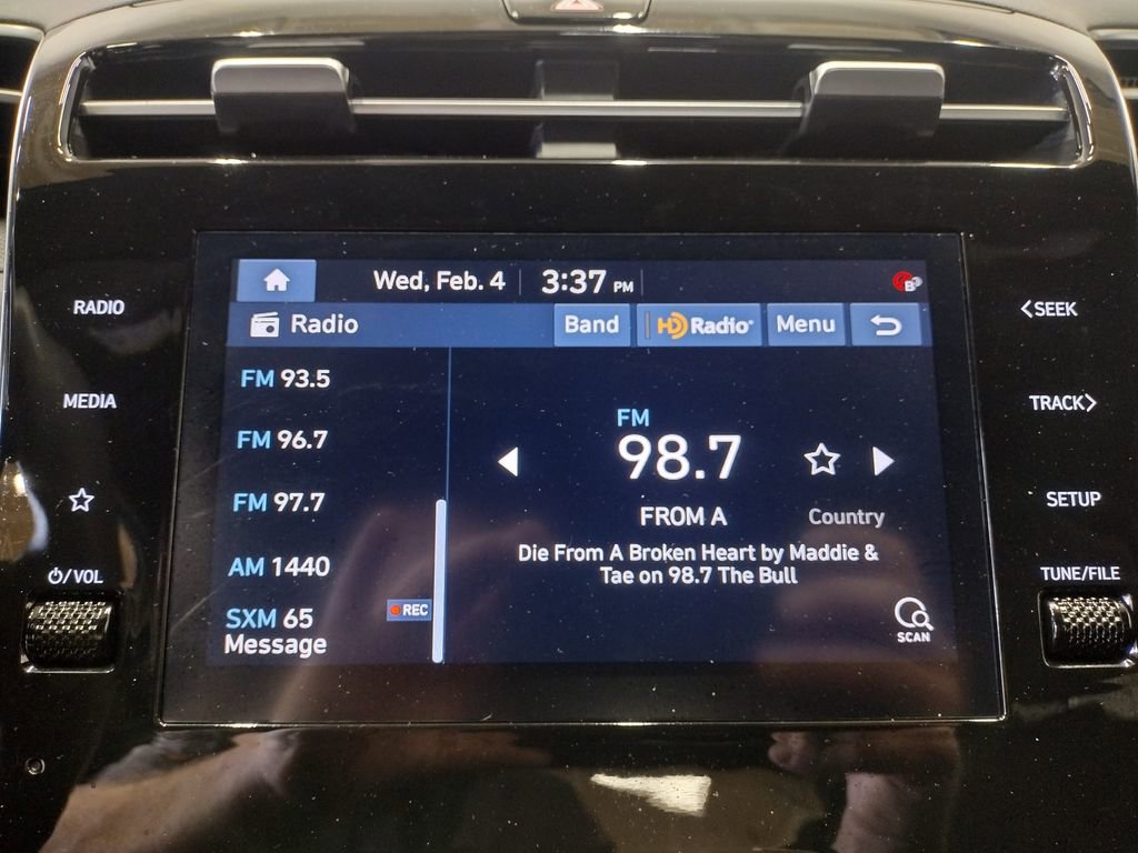 Certified 2024 Hyundai Santa Cruz SEL image 30