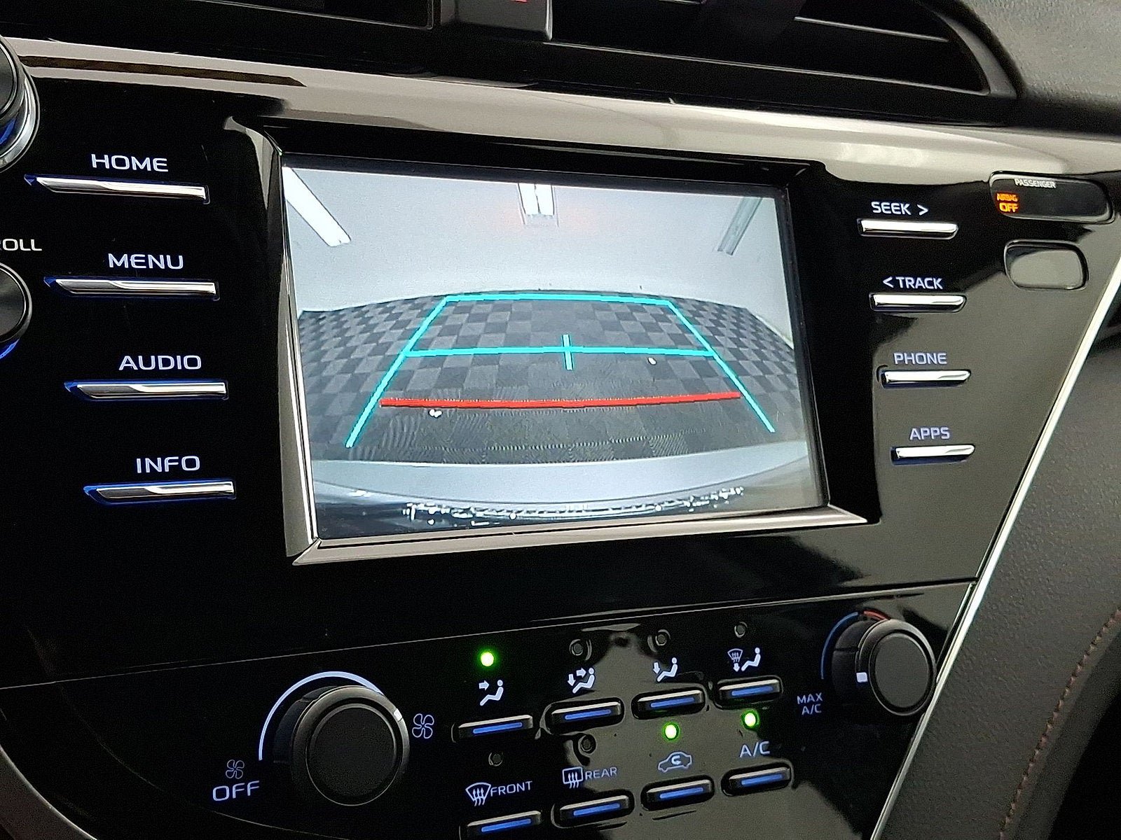 Certified 2018 Toyota Camry LE FWD image 7