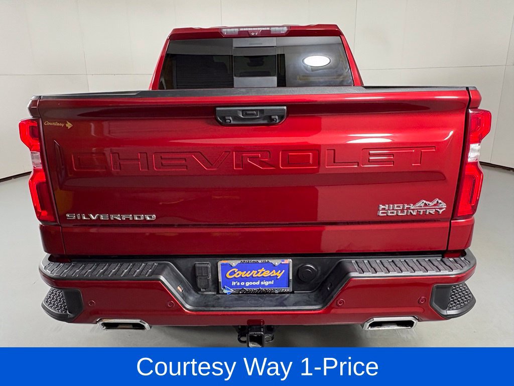 Used 2022 Chevrolet Silverado 1500 High Country w/ High Country Premium Package RWD image 9