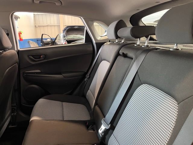 Used 2023 Hyundai Kona SE FWD image 18