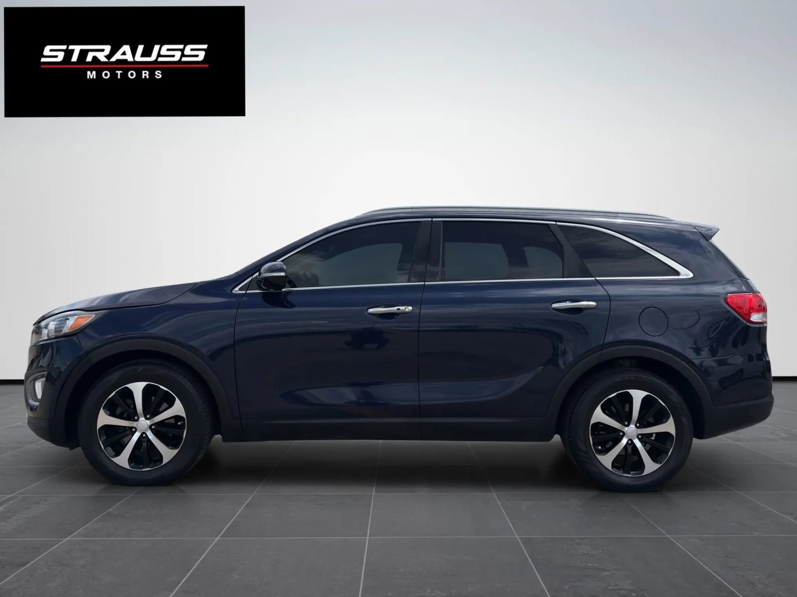Used 2017 Kia Sorento EX FWD image 5