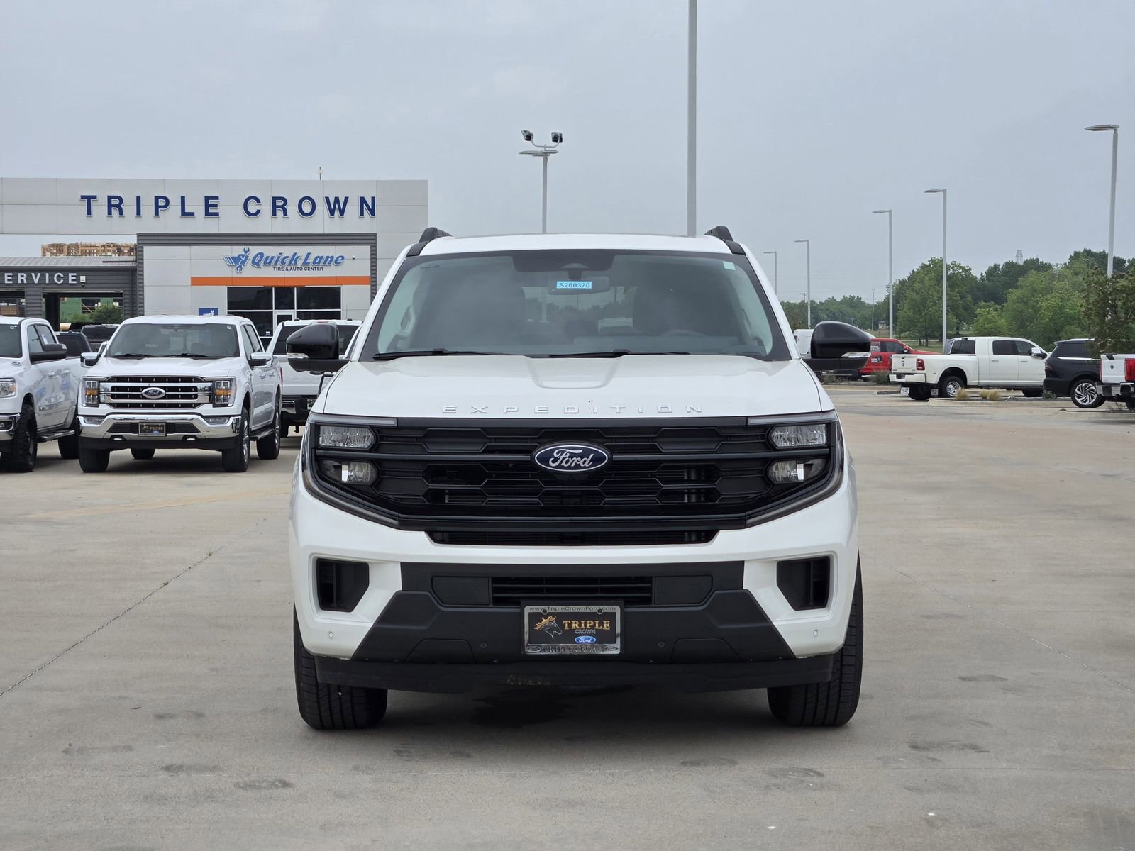 New 2026 Ford Expedition Active RWD image 6
