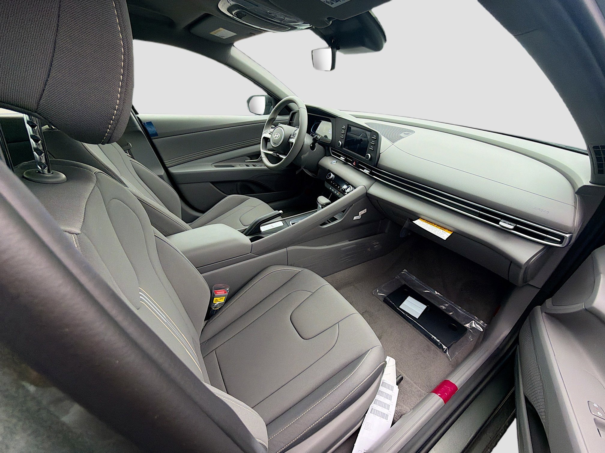 New 2026 Hyundai Elantra Sport w/ Cargo Package FWD image 20
