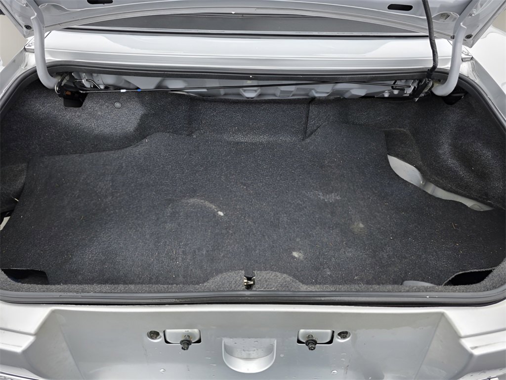 Used 2005 MAZDA MX-5 Miata LS image 14