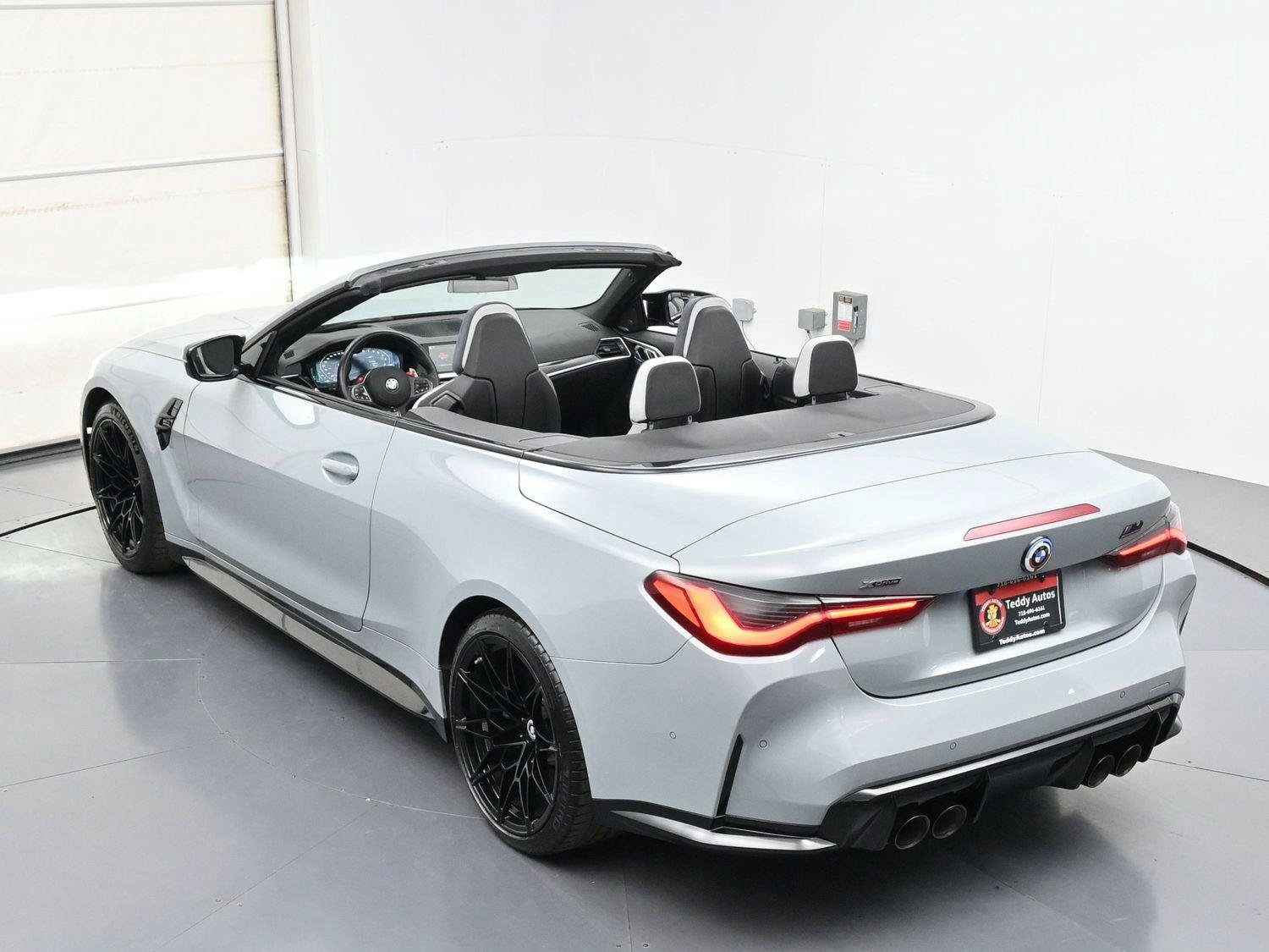 Used 2023 BMW M4 xDrive Competition AWD/4WD image 42