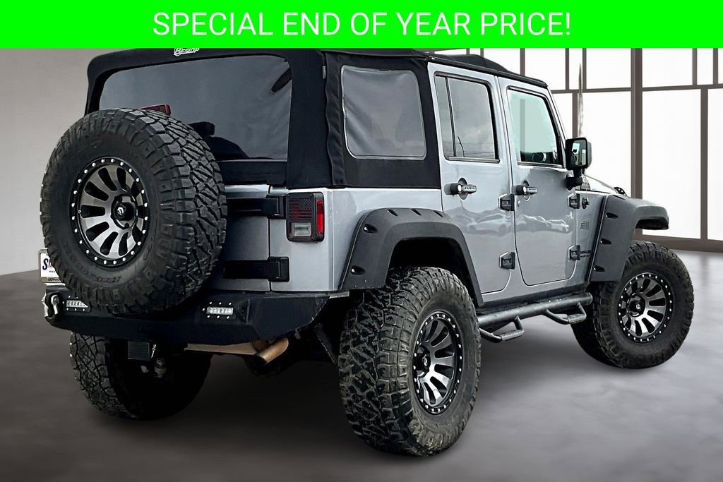 Used 2016 Jeep Wrangler Unlimited Rubicon w/ Connectivity Group image 6