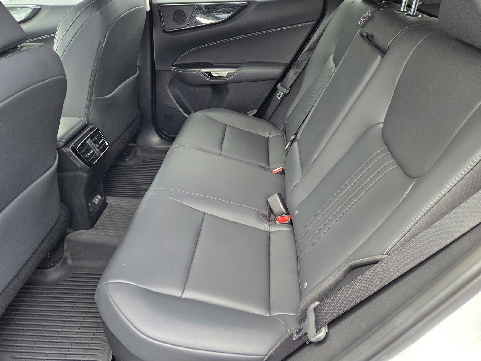 Certified 2025 Lexus NX 350h AWD w/ Accessory Package (2T) image 12