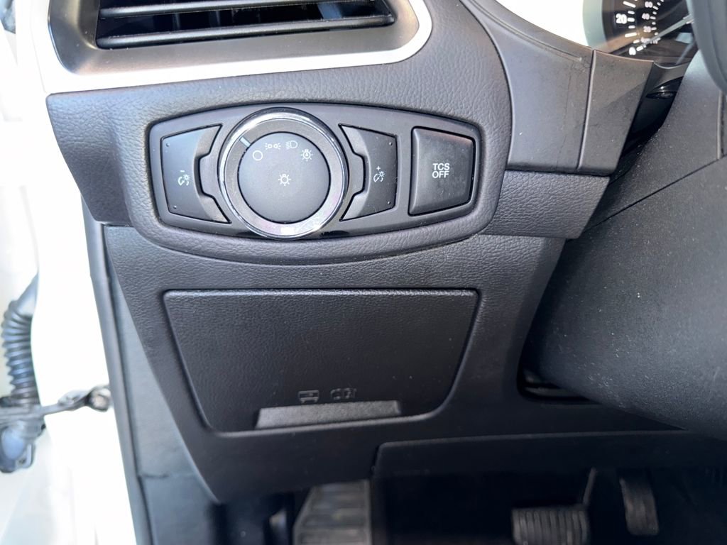Used 2024 Ford Edge SEL image 24