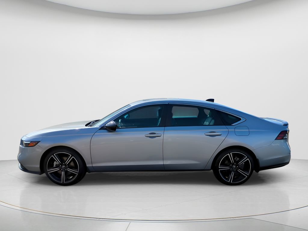 Used 2023 Honda Accord Sport image 8