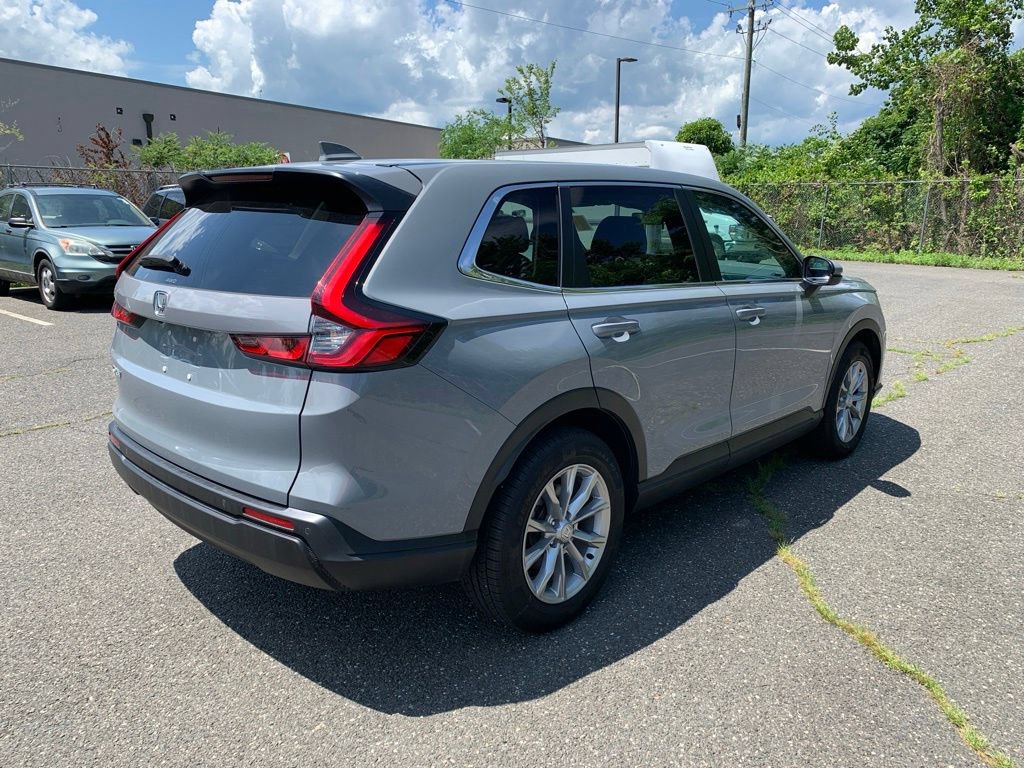 Used 2023 Honda CR-V EX-L image 3