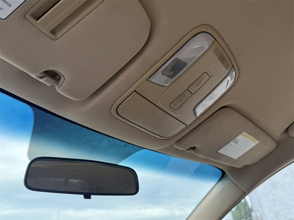 Used 2016 Kia Sedona LX image 13