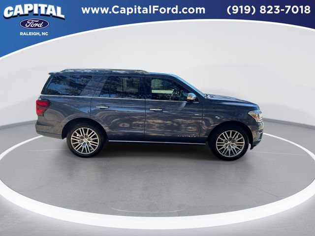 Used 2022 Ford Expedition Platinum image 9