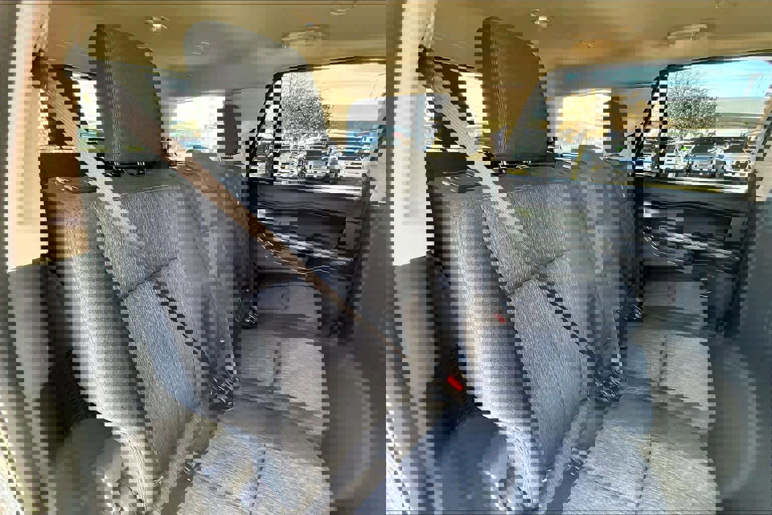 Used 2022 Ford Expedition XLT image 18