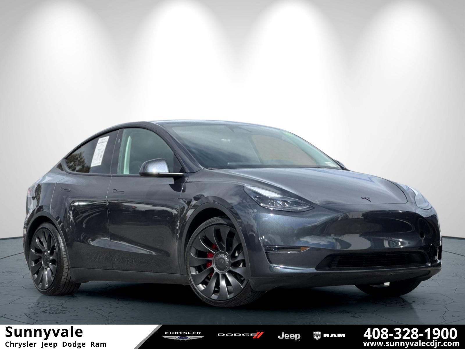 Used 2024 Tesla Model Y Performance image 1