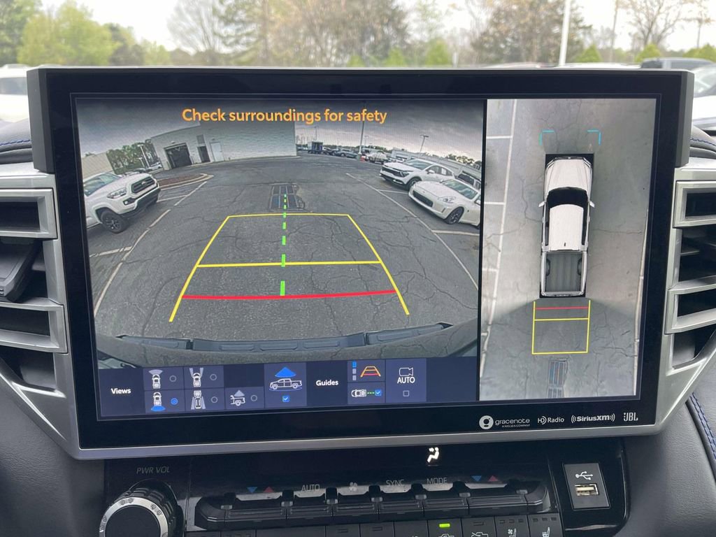 Used 2023 Toyota Tundra Platinum image 41