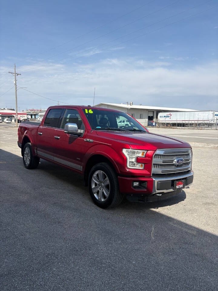 Used 2016 Ford F150 Platinum w/ Equipment Group 701A Luxury AWD/4WD image 2