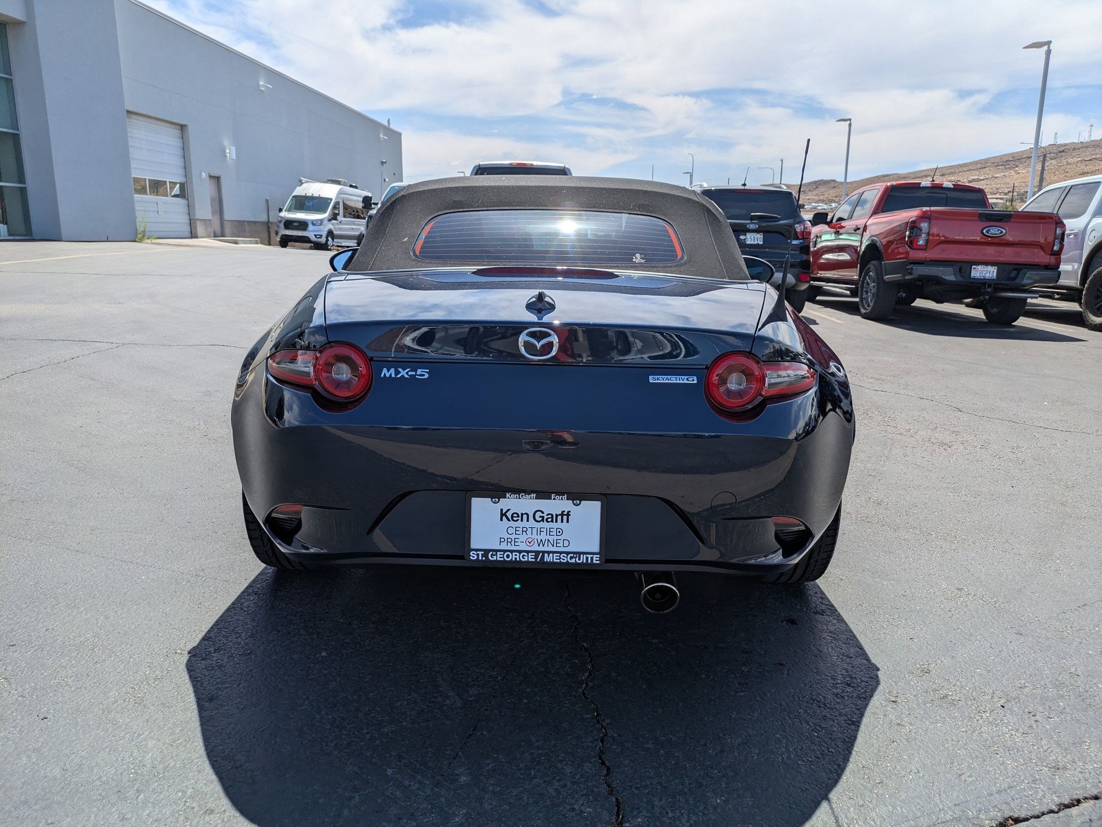 Used 2025 MAZDA MX-5 Miata Grand Touring RWD image 4