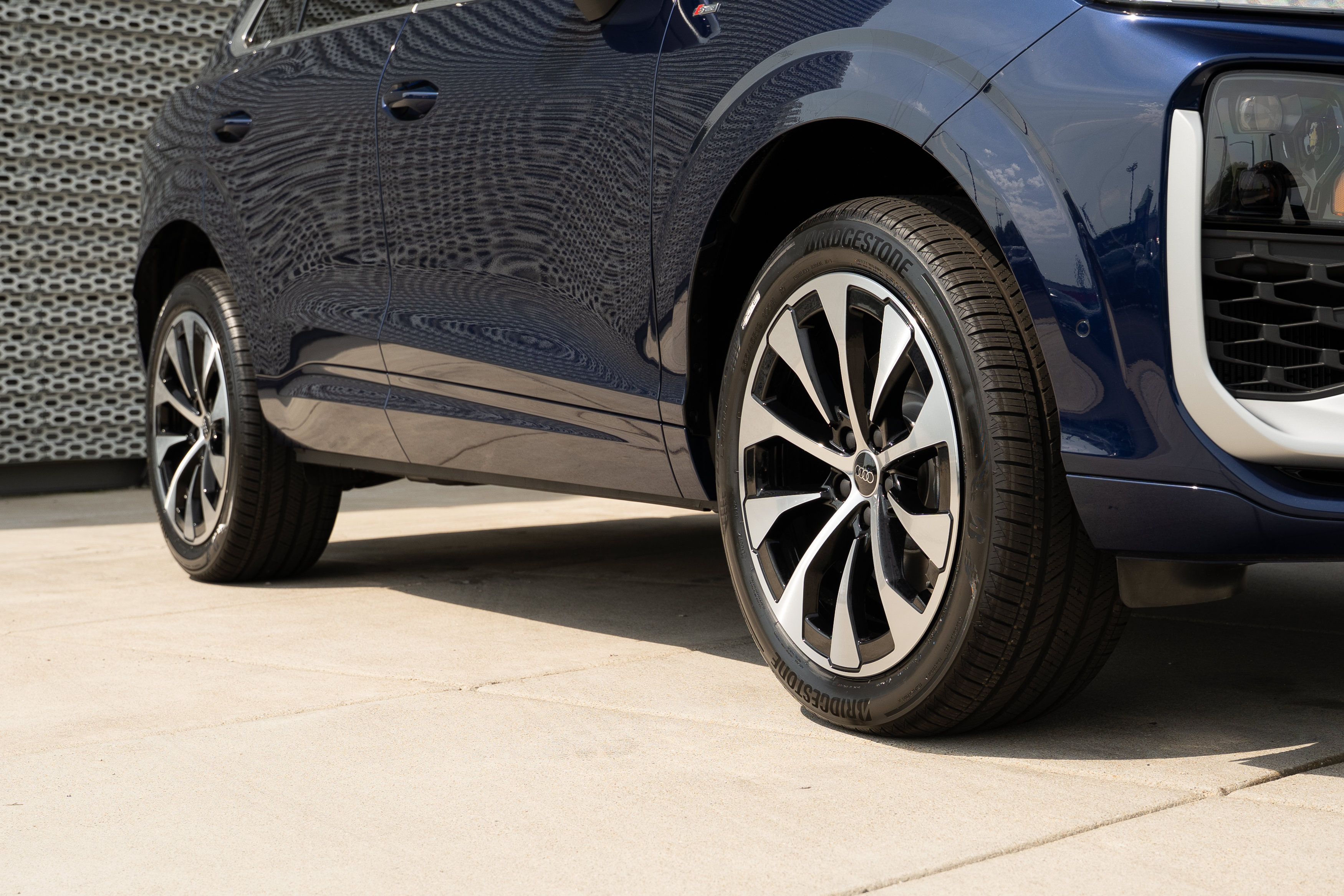 New 2026 Audi Q3 quattro 2.0T AWD/4WD image 28