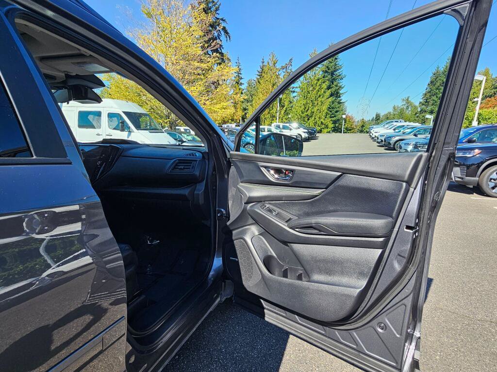Used 2025 Subaru Ascent Bronze Edition AWD/4WD image 12