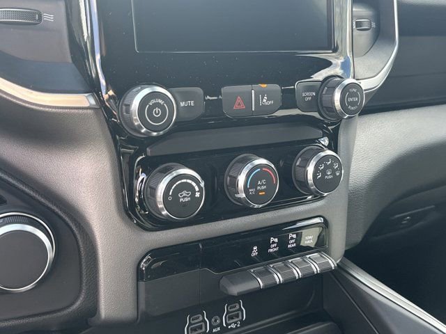 New 2026 RAM 1500 Express image 29