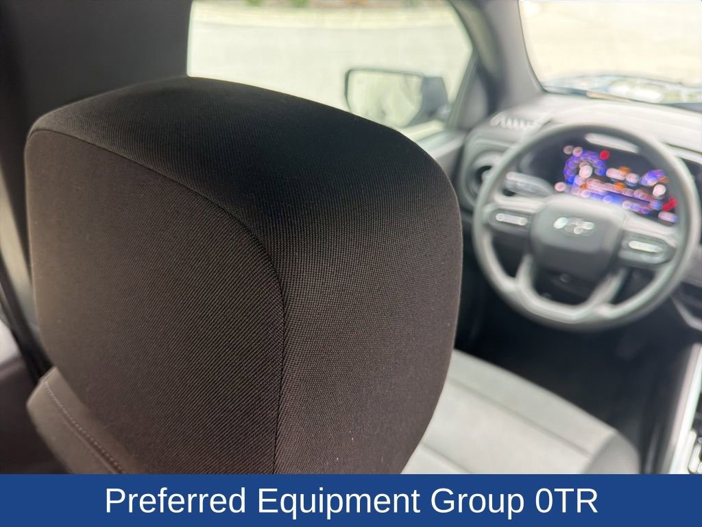 Used 2025 Chevrolet Colorado Trail Boss image 13