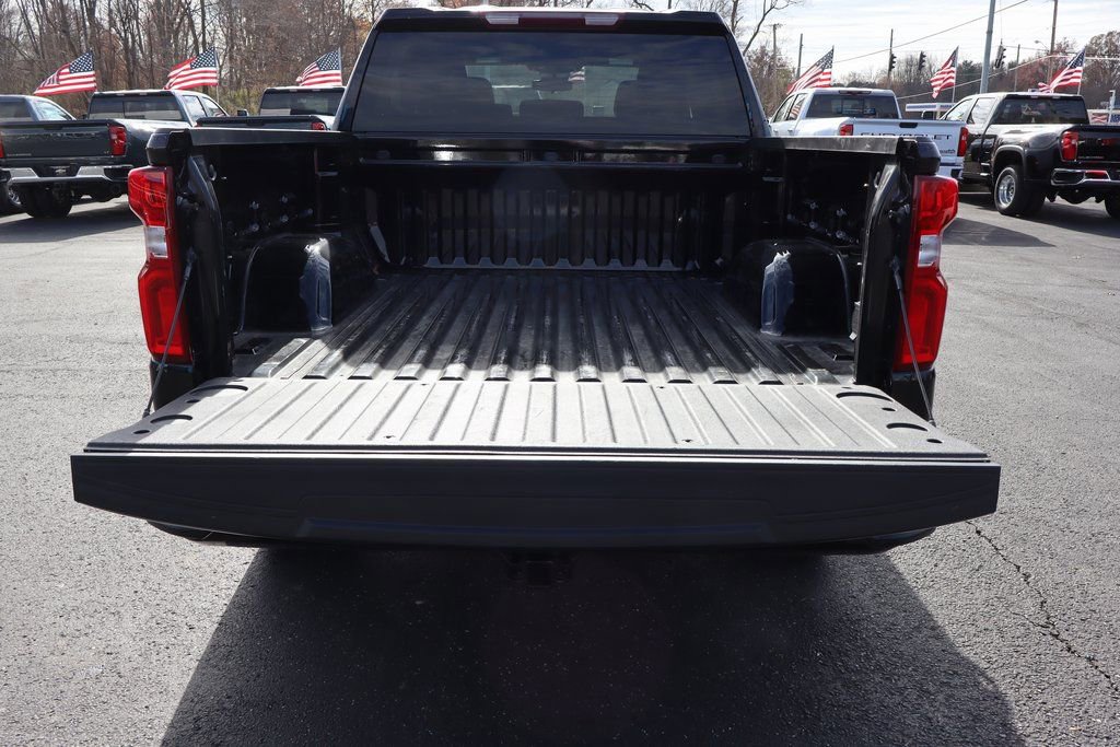 Used 2022 Chevrolet Silverado 1500 RST image 29