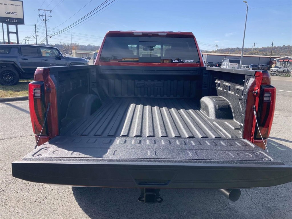 New 2026 GMC Sierra 2500 SLT w/ SLT Convenience Package image 11