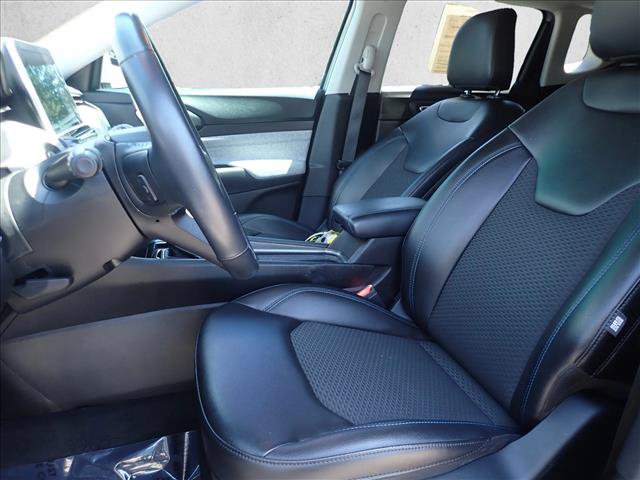 Used 2022 Jeep Compass Latitude w/ Convenience Group AWD/4WD image 12