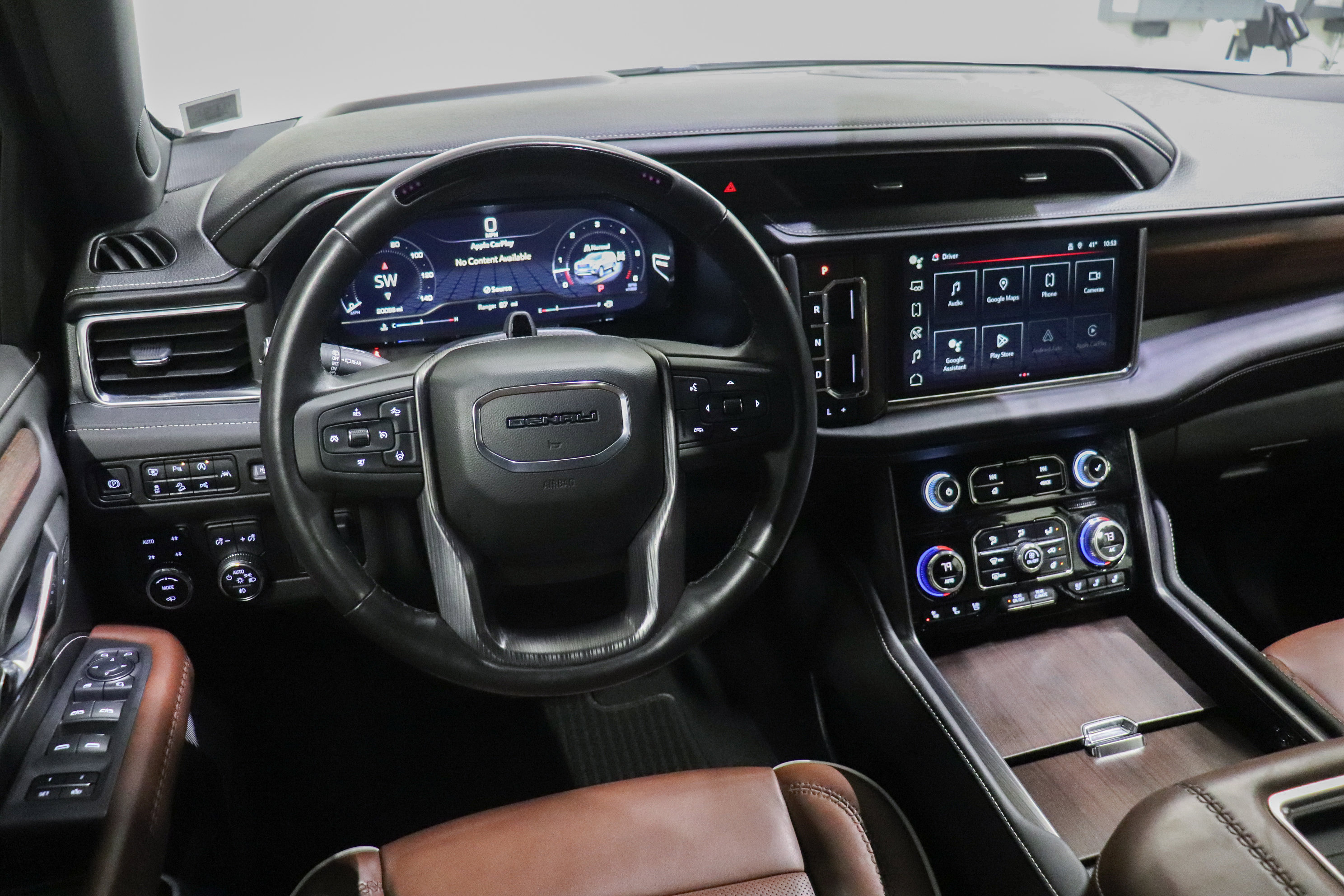 Used 2023 GMC Yukon Denali Ultimate image 26