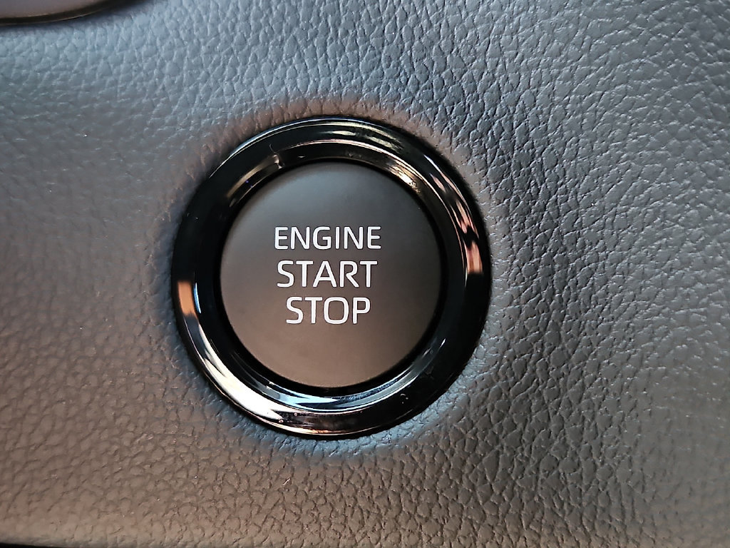New 2026 Toyota Tundra Limited AWD/4WD image 17