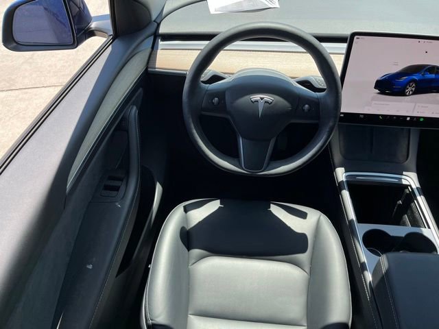 Used 2023 Tesla Model Y AWD image 9
