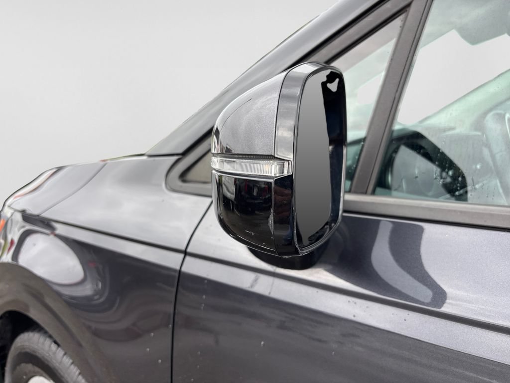 Used 2024 Kia Carnival LX FWD image 56