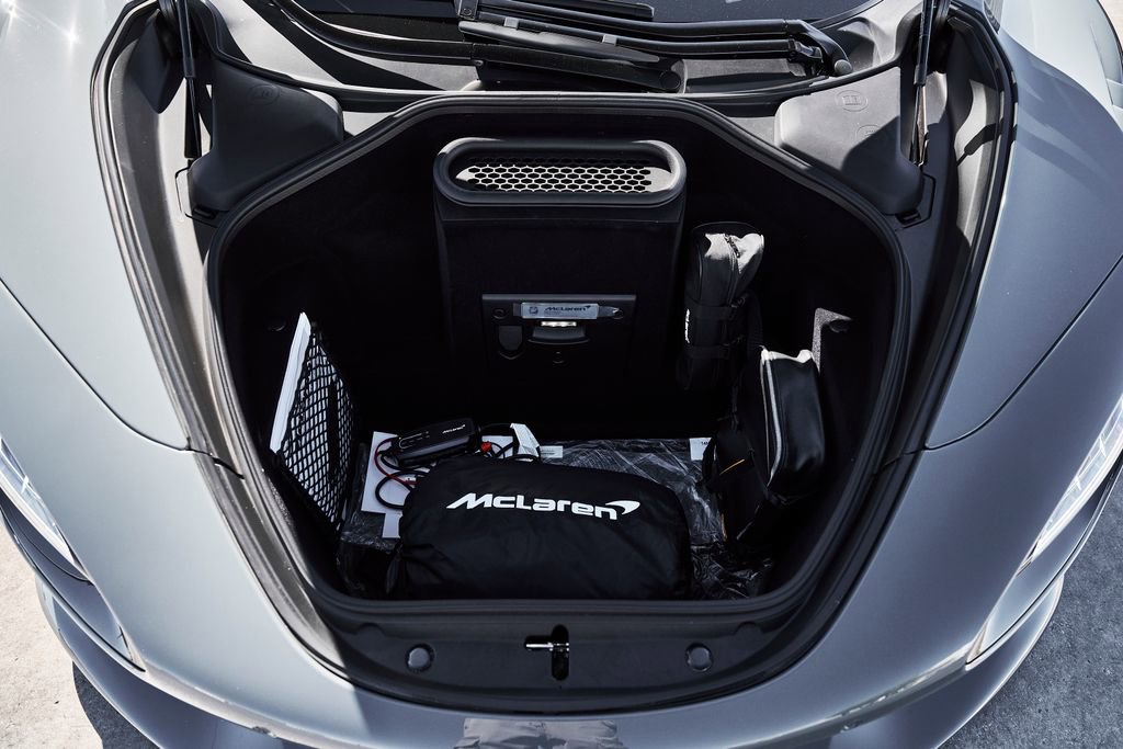 Used 2026 McLaren 750S Spider image 22