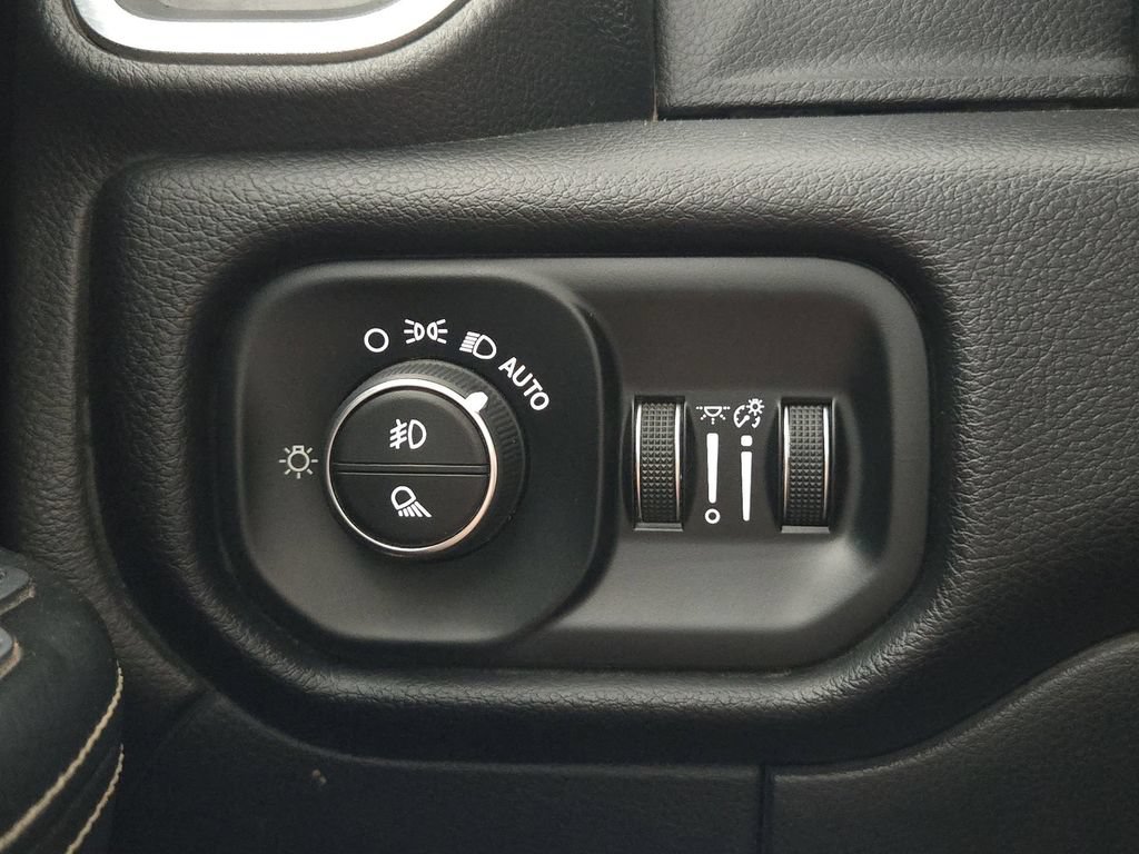 Used 2024 RAM 2500 Laramie w/ Safety Group AWD/4WD image 24