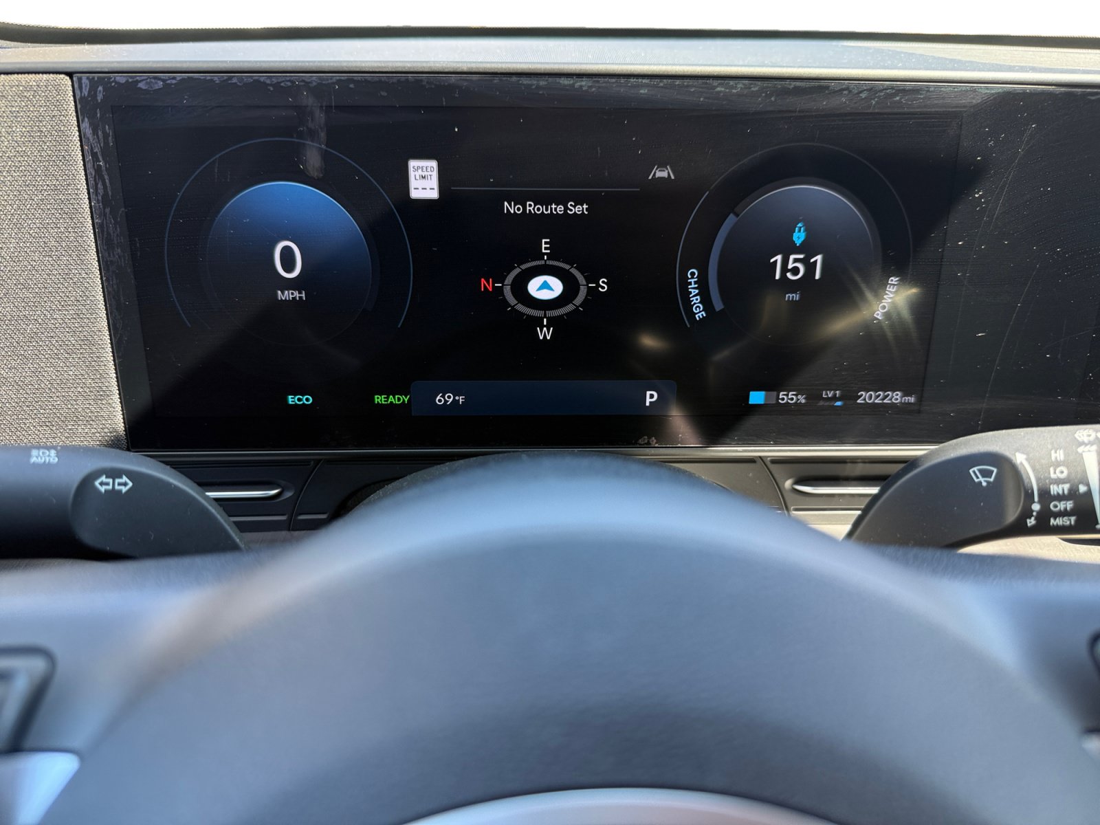 Certified 2025 Hyundai Kona SEL FWD image 11