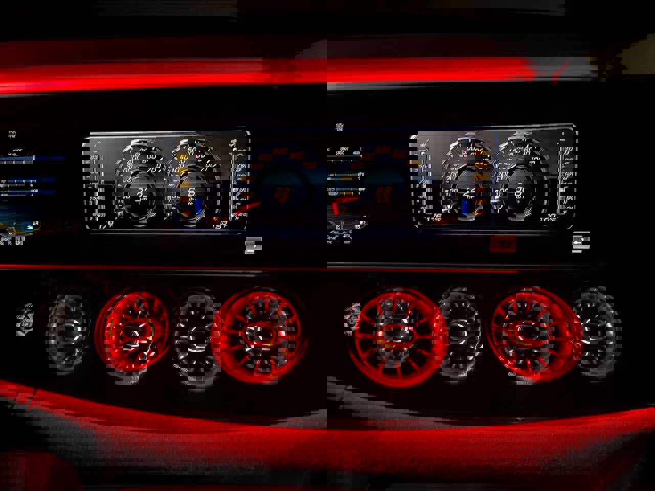 Used 2020 Mercedes-Benz AMG GT 63 w/ Driver Assistance Package image 66