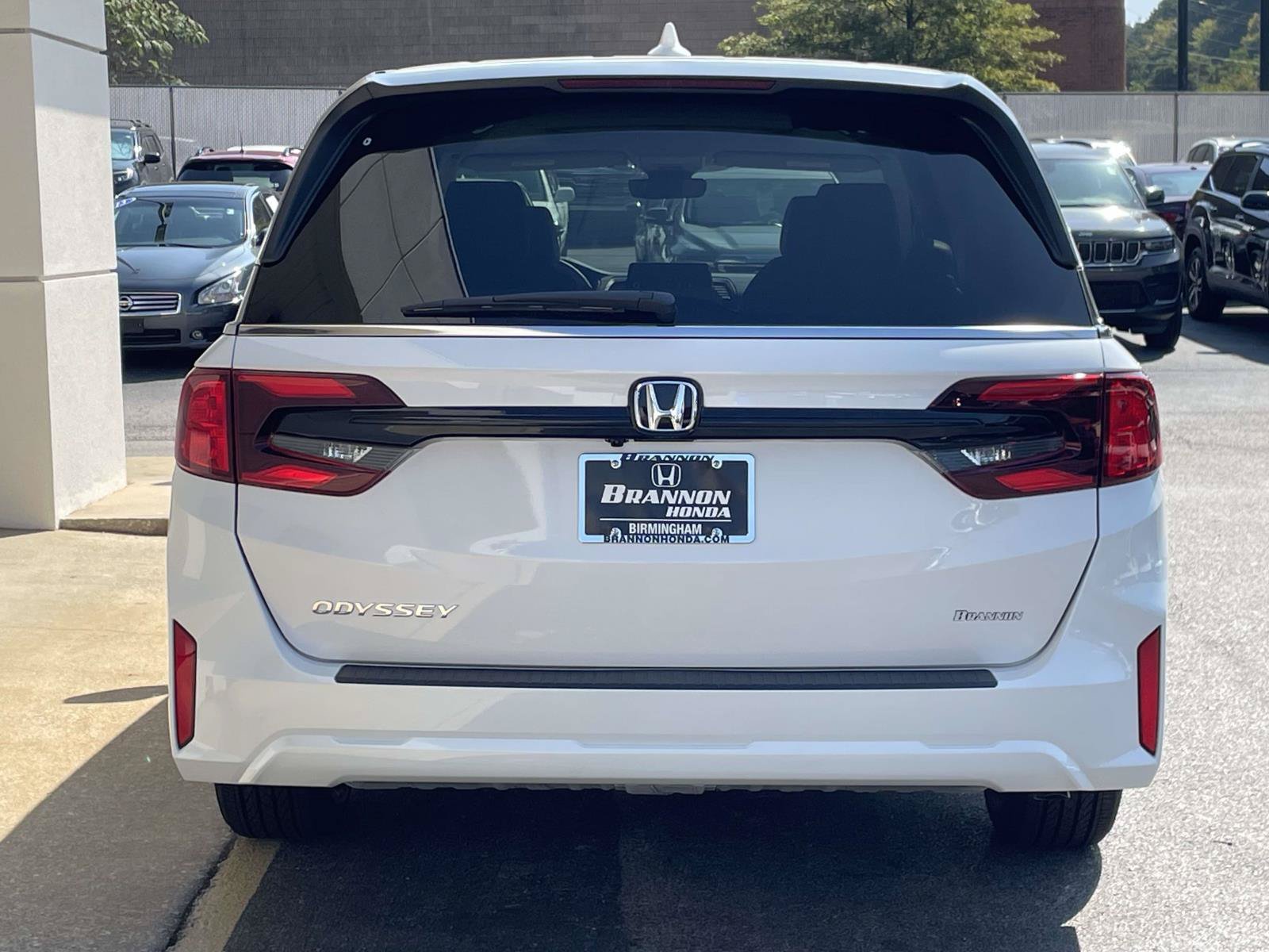 New 2027 Honda Odyssey EX-L image 2