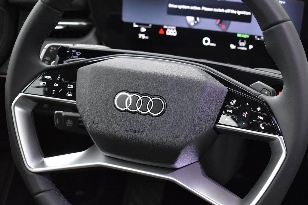 New 2026 Audi Q3 quattro 2.0T w/ Driver Assistance Package AWD/4WD image 15
