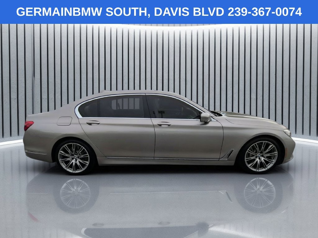 Used 2017 BMW 740i RWD image 4
