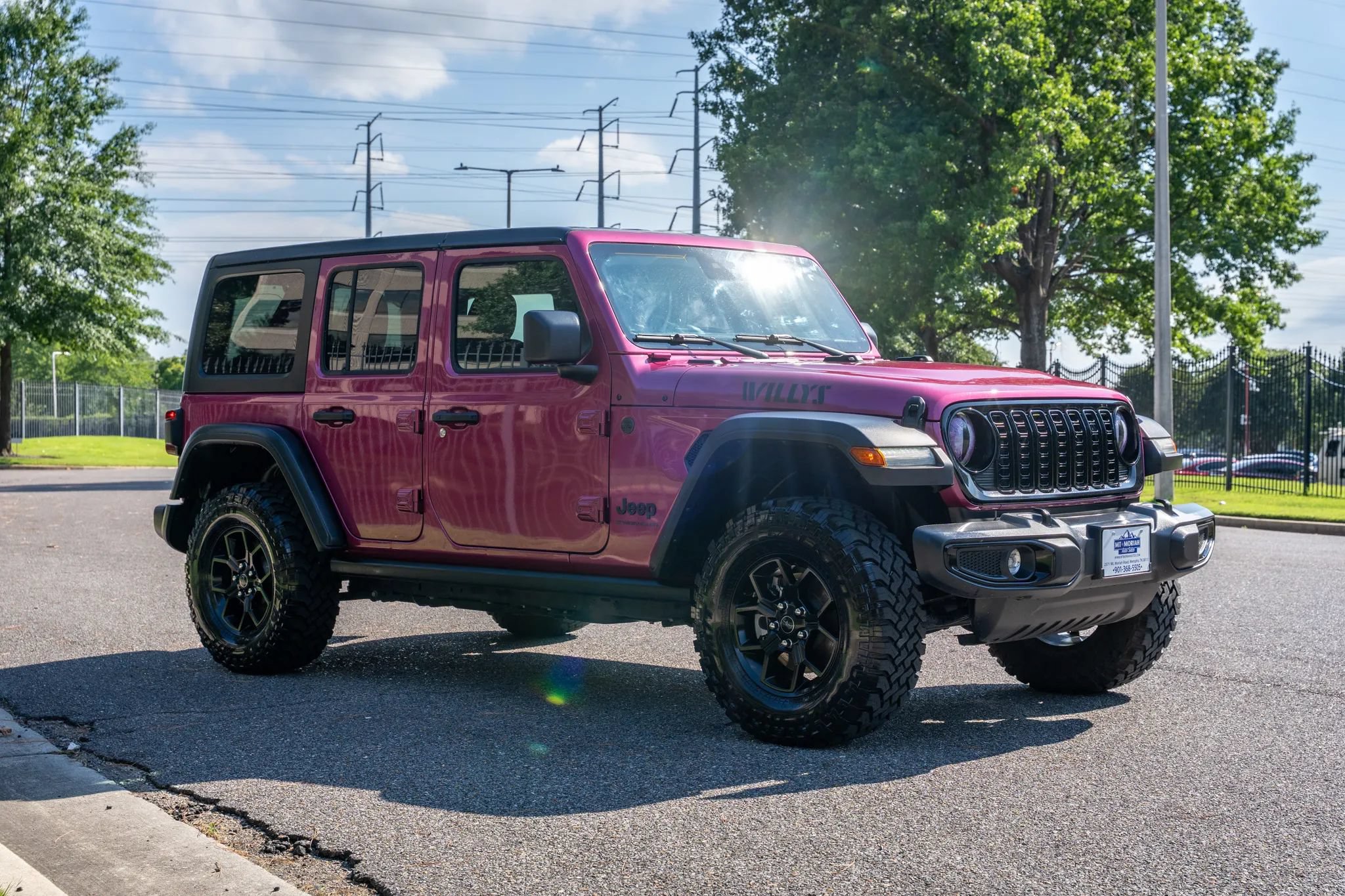 Used 2024 Jeep Wrangler Unlimited Sport AWD/4WD image 4