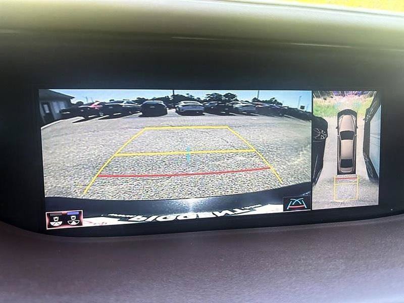 Used 2018 Lexus LS 500 w/ Interior Upgrade Package RWD image 15