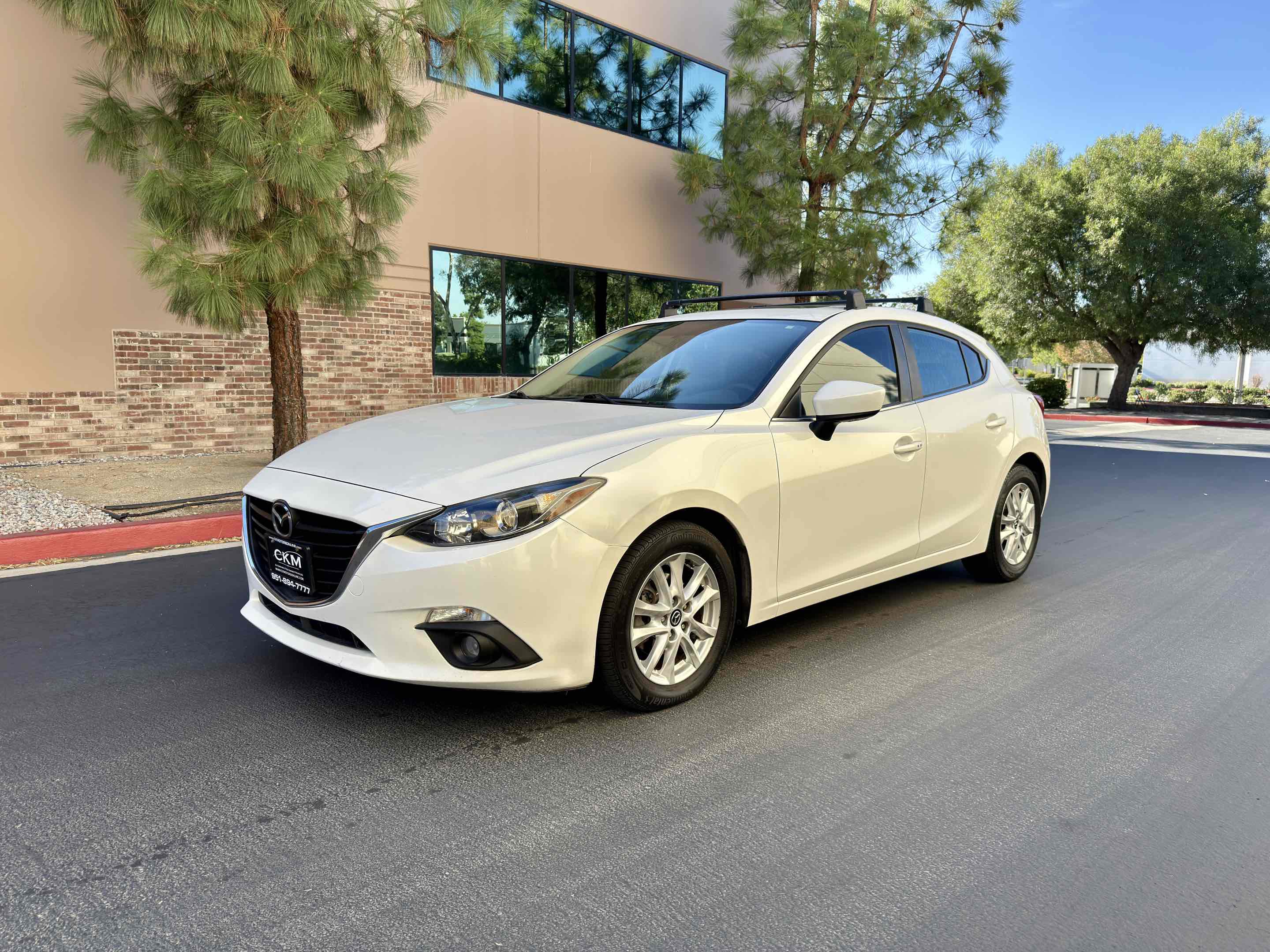 Used 2015 MAZDA MAZDA3 i Grand Touring image 3