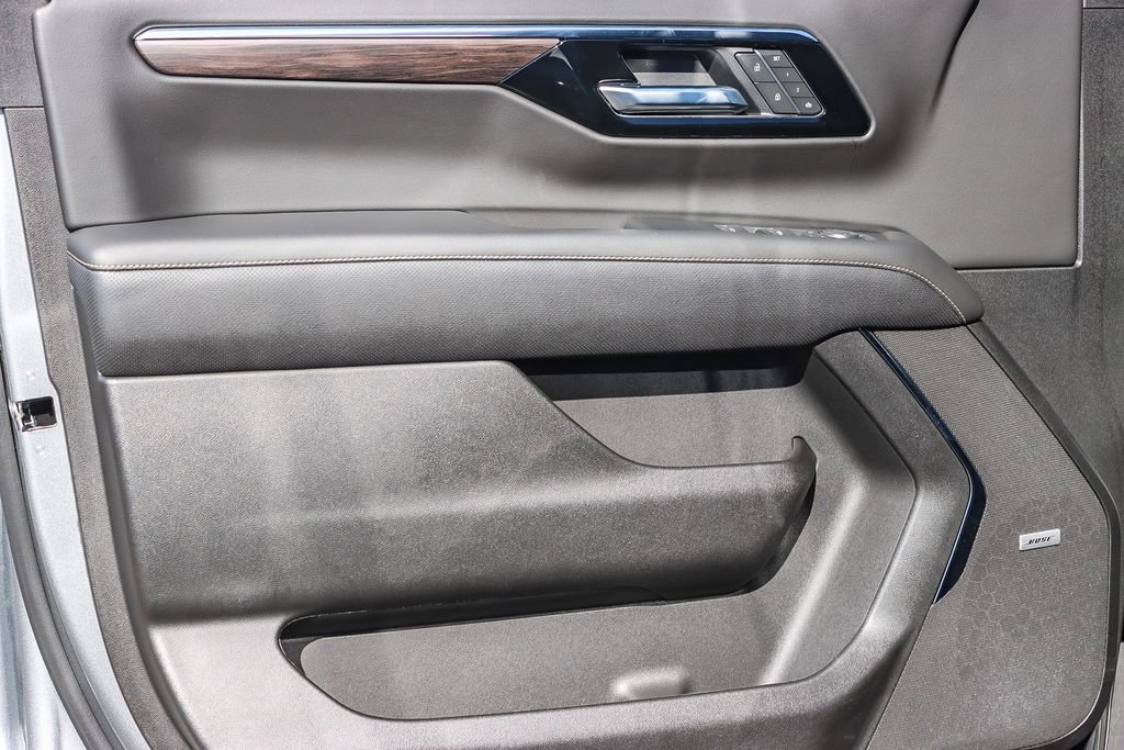 Used 2025 Chevrolet Tahoe Premier image 20