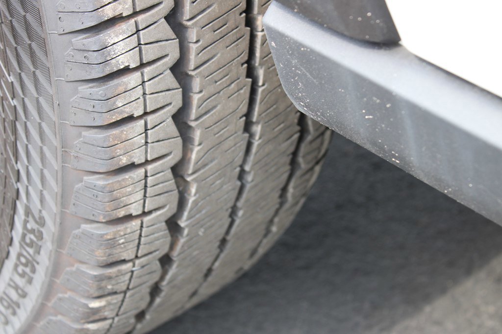 Used 2024 Ford Transit 250 148 Medium Roof w/ Load Area Protection Package image 31